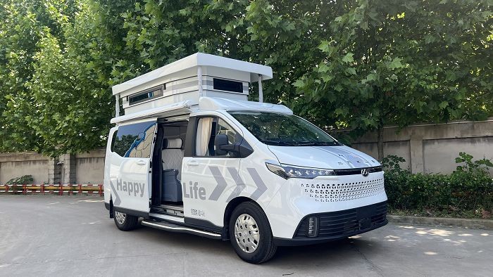 6 Starlight Fashion Pop-top Roof Campervan with MAXUS Chassis(001)